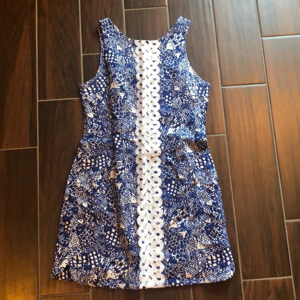 Lily Pulitzer Dress / Blue and White / 10